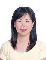 何佳玲 何佳玲